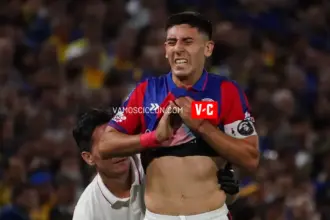 Gastón Hernández también salió lesionado en el clásico y esperan los estudios