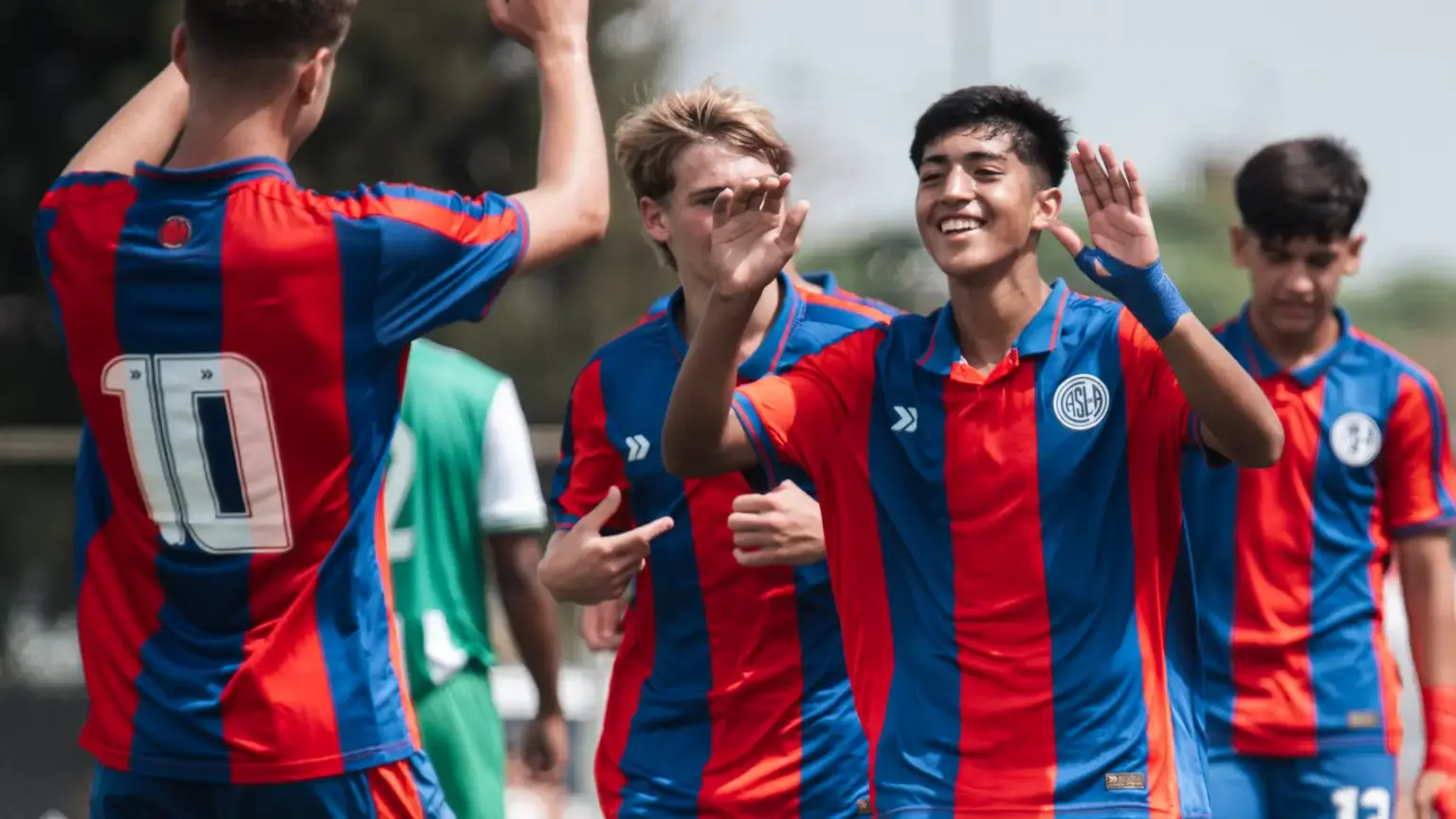 Gran arranque de las inferiores de San Lorenzo: cinco triunfos ante Banfield 1 Gran arranque de las inferiores de San Lorenzo: cinco triunfos ante Banfield