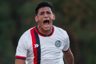 Del susto al triunfo: la Reserva le ganó a Barracas en un momento de tensión