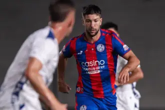 Vietto le puso paños fríos a la goleada: “Sabemos que la situación no es fácil”