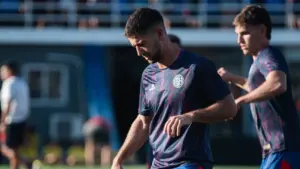 Luciano Vietto en el partido de San Lorenzo vs Defensa y Justicia