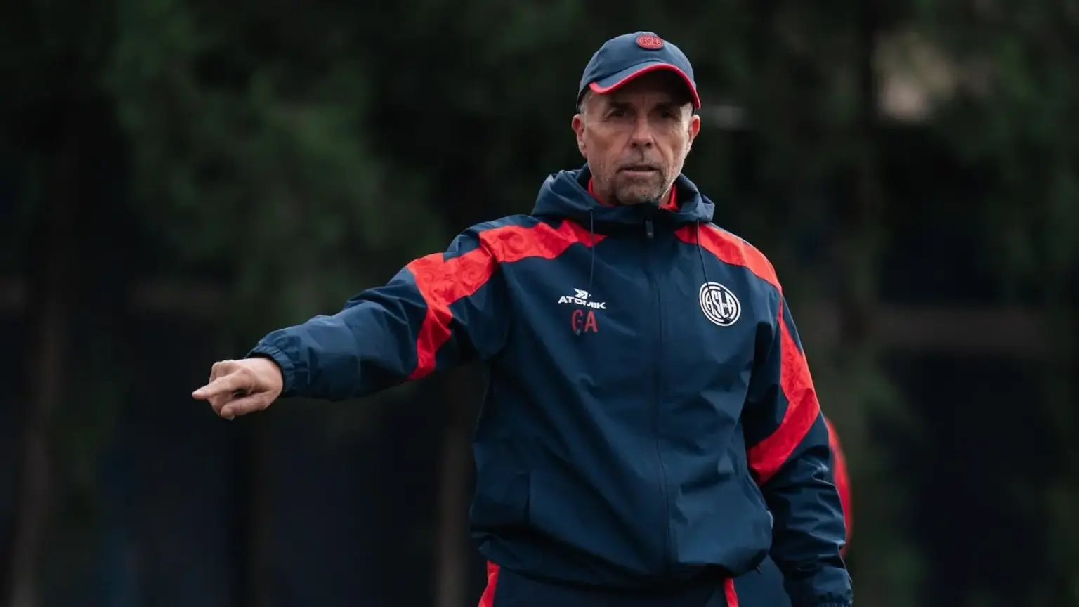 Álvarez encontró el once: San Lorenzo repetiría equipo por cuarta vez ante Independiente 1 Álvarez encontró el once: San Lorenzo repetiría equipo por cuarta vez ante Independiente