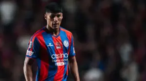 Debut, aplausos y respaldo de Álvarez: la gran noche de Lautaro Montenegro en San Lorenzo
