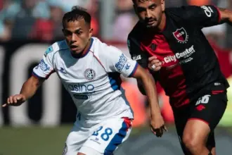 Nahuel Barrios en el partido de San Lorenzo con Newell's