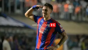 San Lorenzo, corazón: reaccionó a tiempo, empató con Santos y quedó al borde de la clasificación