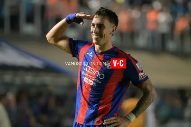San Lorenzo, corazón: reaccionó a tiempo, empató con Santos y quedó al borde de la clasificación