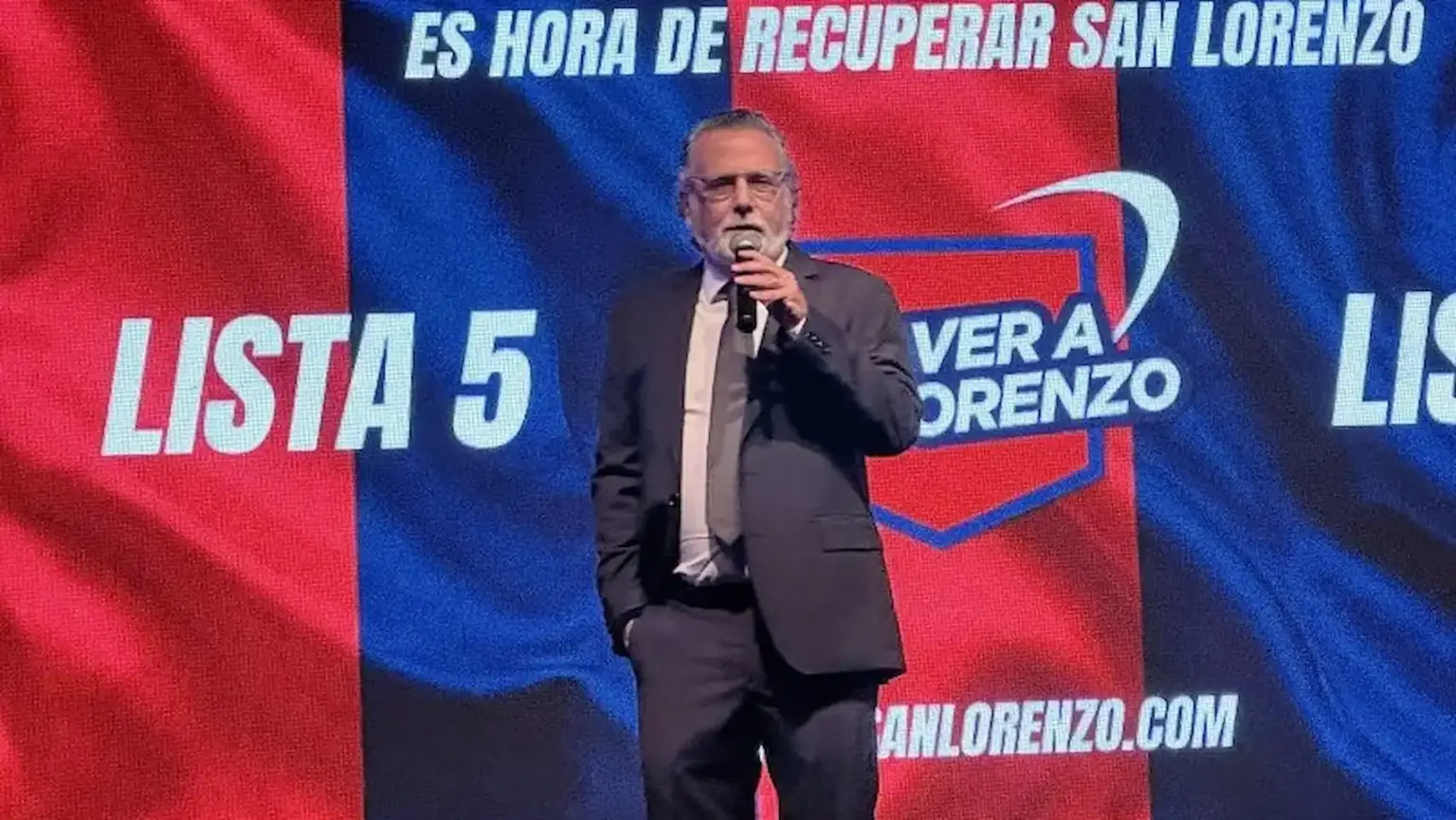 En el cierre de campaña, Francis pidió “rescatar” a San Lorenzo y contó qué hará con Álvarez y Pitu Barrientos 1 En el cierre de campaña, Francis pidió “rescatar” a San Lorenzo y contó qué hará con Álvarez y Pitu Barrientos