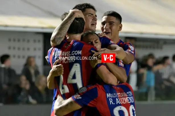 Los goles de De Ritis y Auzmendi para la remontada de San Lorenzo ante Santos