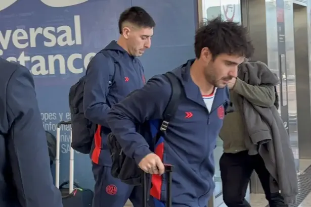 Unión total: la sorpresiva presencia en la delegación de San Lorenzo para visitar a Santos