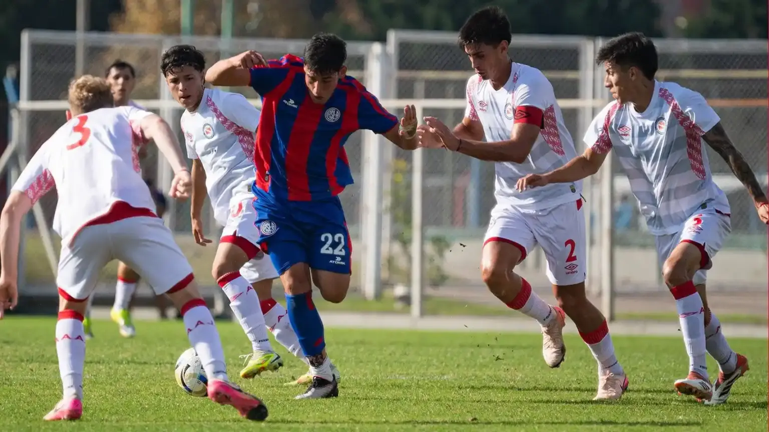 La Reserva empató con uno menos ante Argentinos y no pudo entrar en zona de playoffs 1 san lorenzo empato argentinos reserva 2026
