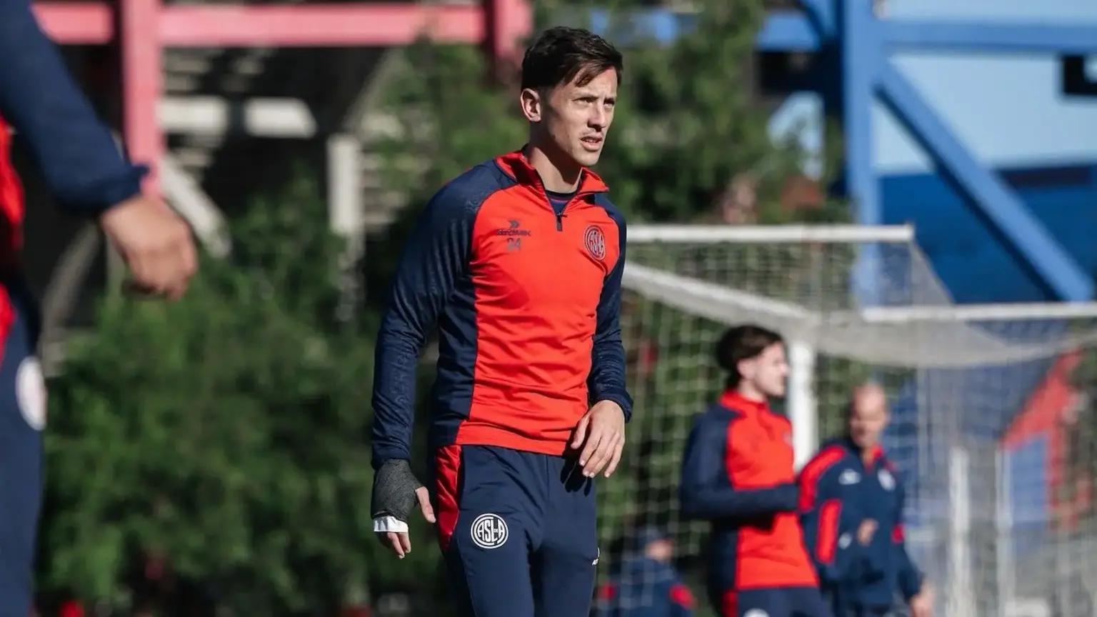 Nicolás Tripichio en la práctica de San Lorenzo