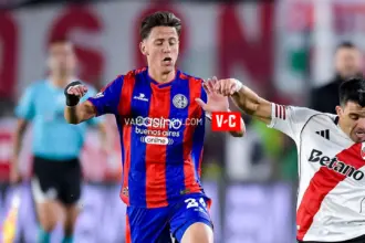Nicolás Tripichio en el clásico San Lorenzo vs River