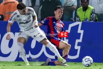 Nicolás Tripichio en el partido de San Lorenzo vs Santos