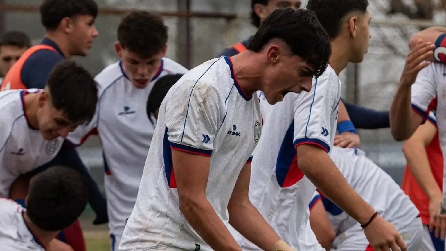 Cómo les fue a las Inferiores de San Lorenzo en el clásico de barrio contra Huracán 1 Cómo les fue a las Inferiores de San Lorenzo en el clásico de barrio contra Huracán