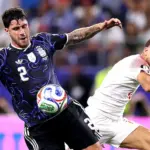Marcos Senesi debutó como titular en el Mundial y fue uno de los puntos altos de Argentina ante Jordania