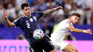Marcos Senesi debutó como titular en el Mundial y fue uno de los puntos altos de Argentina ante Jordania