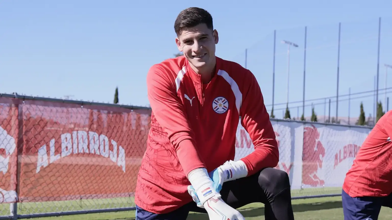Sorprende Alfaro: Orlando Gill gana terreno y sería titular en el debut de Paraguay en el Mundial 1 Sorprende Alfaro: Orlando Gill gana terreno y sería titular en el debut del Mundial
