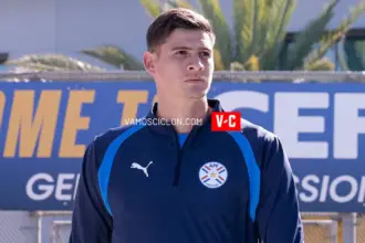 ¿Orlando Gill mantiene su lugar? La postura de Alfaro después del duro debut de Paraguay