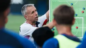 Álvarez ya piensa el nuevo San Lorenzo: reemplazo para las ventas y cuatro puestos a reforzar