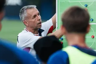 Álvarez ya piensa el nuevo San Lorenzo: reemplazo para las ventas y cuatro puestos a reforzar