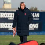Néstor Gorosito dirigiendo la práctica de San Lorenzo