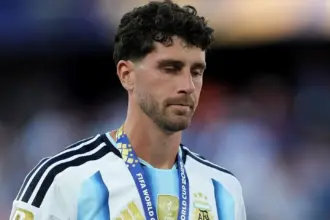 El emotivo mensaje de Marcos Senesi tras el subcampeonato de Argentina en el Mundial
