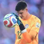 Gill volvió a lucirse, pero Francia terminó con el sueño de Paraguay