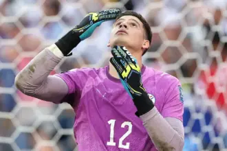 Orlando Gill va por otra hazaña con Paraguay en el Mundial