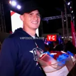 Orlando Gill, recibido como un héroe: reverencia del presidente y ovación de una multitud