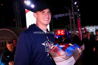 Orlando Gill, recibido como un héroe: reverencia del presidente y ovación de una multitud