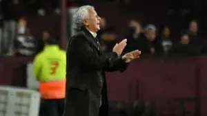 Los cambios de Pipo Gorosito, bajo la lupa: las explicaciones del DT tras la derrota de San Lorenzo