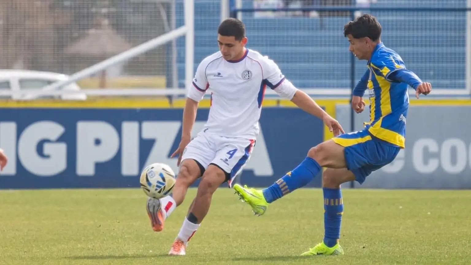 La Reserva de San Lorenzo debutó y rescató un punto contra Rosario Central 1 La Reserva de San Lorenzo debutó y rescató un punto contra Rosario Central