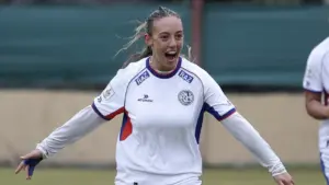 San Lorenzo le ganó a Independiente y sigue en la cima del fútbol femenino