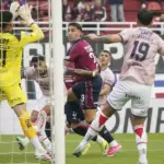 Rodrigo Auzmendi apuntó contra Rey Hilfer tras San Lorenzo-Unión