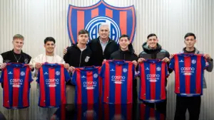 San Lorenzo aseguró a seis juveniles: quiénes renovaron y quiénes firmaron su primer contrato