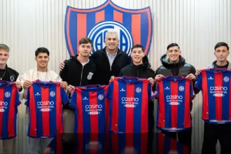 San Lorenzo aseguró a seis juveniles: quiénes renovaron y quiénes firmaron su primer contrato