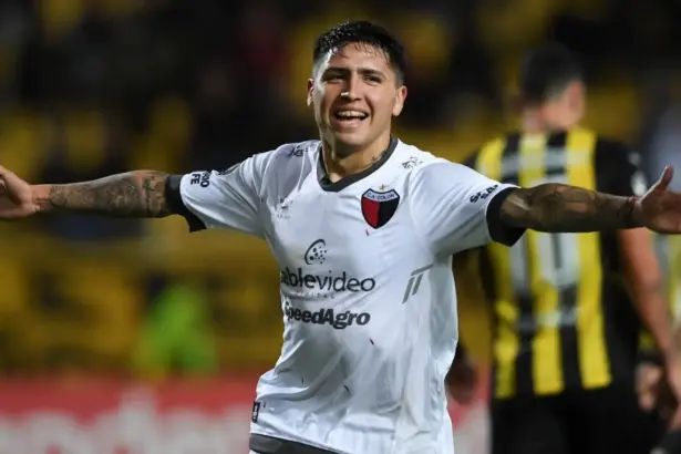 Fue la Joya, jugó con Messi y llega a San Lorenzo para volver a empezar: la historia de Facundo Farías