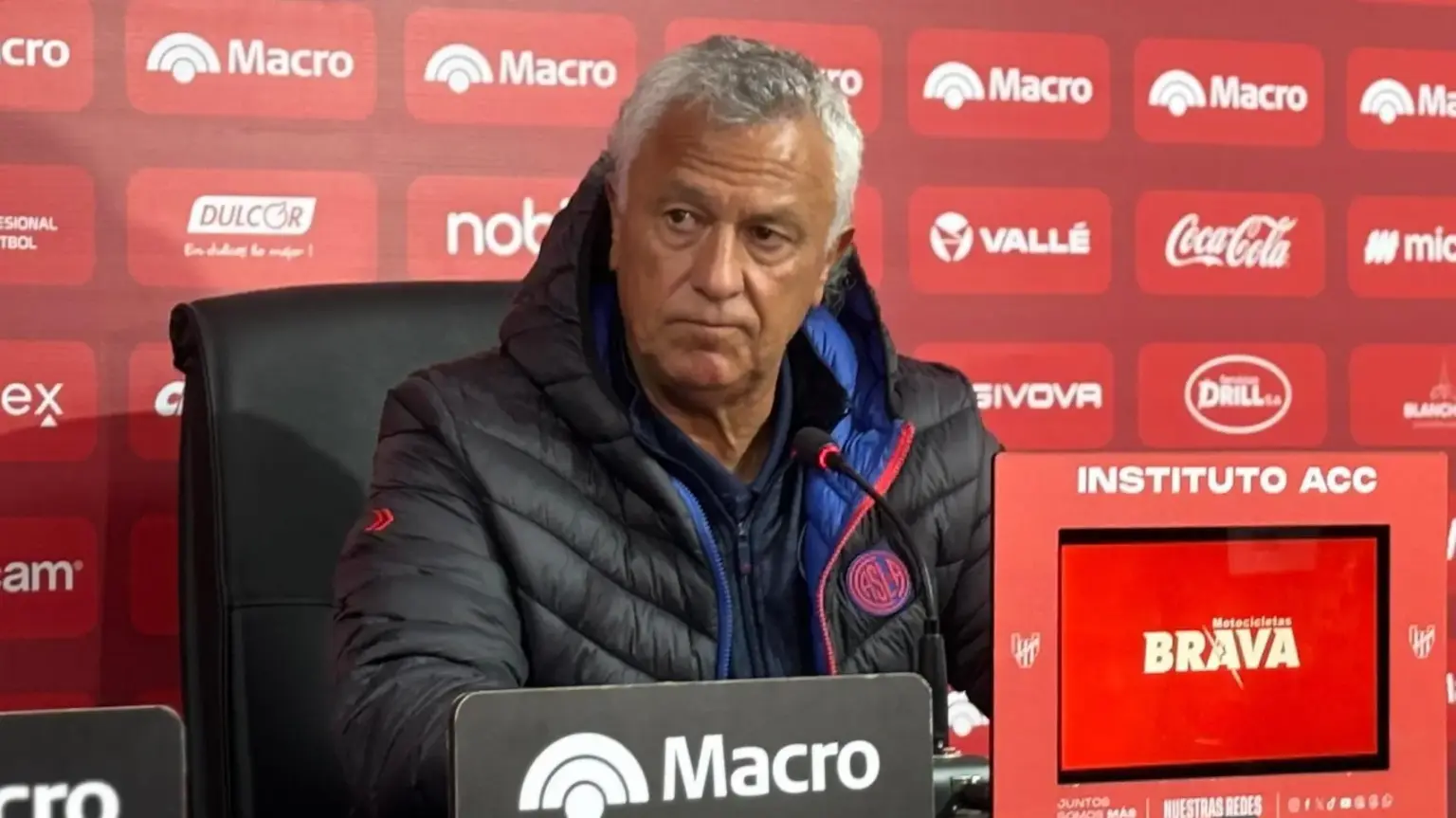 Gorosito se aferra al cargo: “No se me cruza por la cabeza dejar de ser el técnico de San Lorenzo” 1 Gorosito se aferra al cargo: “No se me cruza por la cabeza dejar de ser el técnico de San Lorenzo”