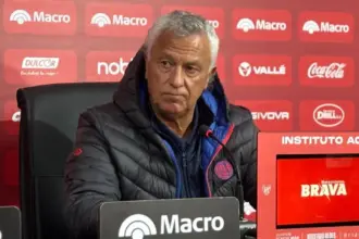 Gorosito se aferra al cargo: “No se me cruza por la cabeza dejar de ser el técnico de San Lorenzo”