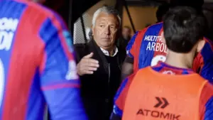 Pipo Gorosito pidió tiempo tras perder con Huracán y habló de los insultos