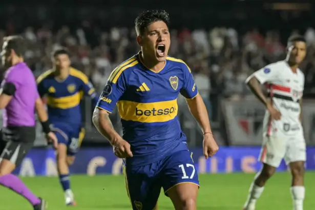 Boca, entre el envión anímico de la Copa y "la línea de cinco" de San Lorenzo