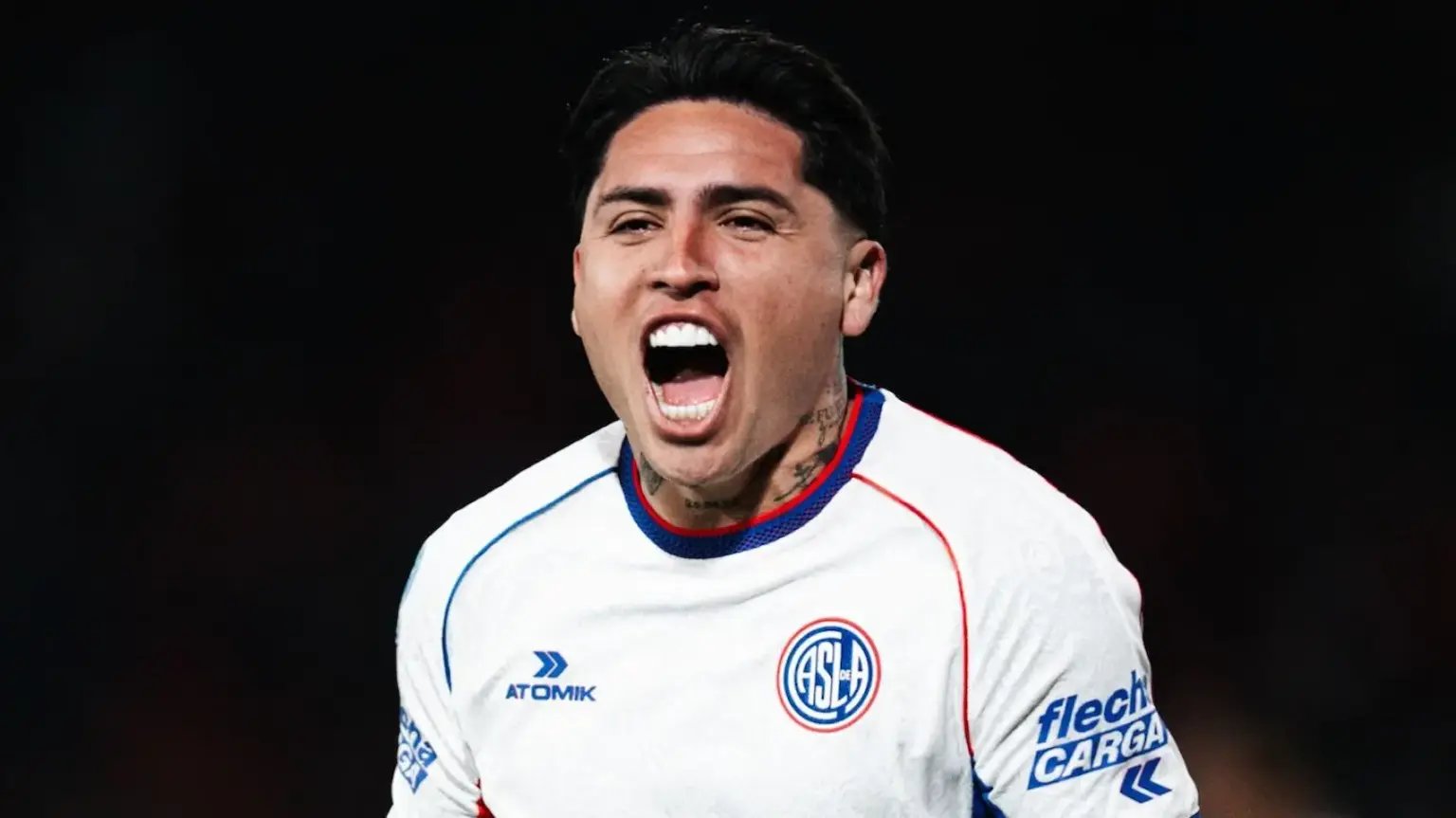 San Lorenzo rescató un punto contra Independiente en el debut de Insua 1 Facundo Farías en el partido de San Lorenzo contra Independiente