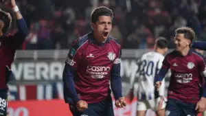 Alexis Cuello en el partido de San Lorenzo contra Talleres