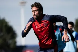 De borrado a titular: Guzmán Corujo, la gran sorpresa del San Lorenzo de Insua