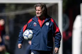 insua entrenamiento pelota 2026