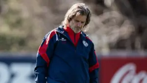 Insua en la práctica de San Lorenzo