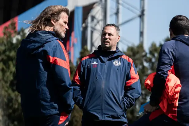 Insua en el entrenamiento de San Lorenzo