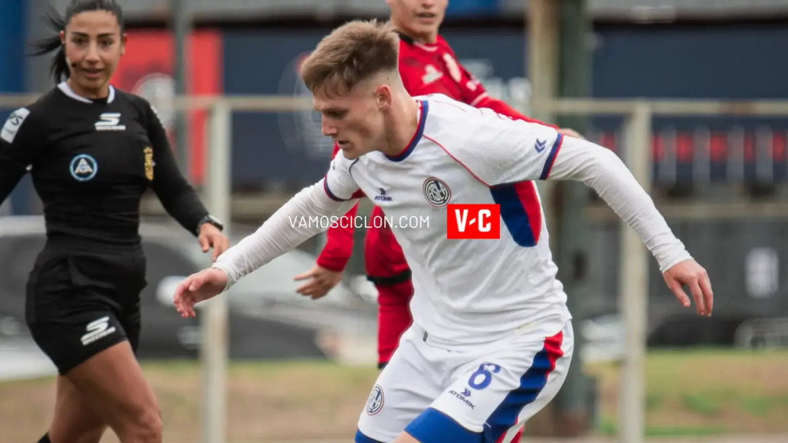 San Lorenzo rechazó una oferta del Cagliari de Italia por Juan Cruz Crisafulli 1 San Lorenzo rechazó una oferta del Cagliari de Italia por Juan Cruz Crisafulli