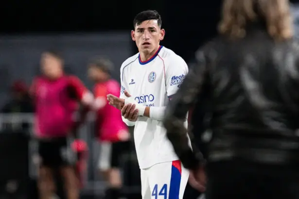 San Lorenzo suma otra preocupación: Alan Salas podría quedar afuera ante Newell’s
