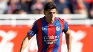 Alexis Cuello cumplió la sanción por cinco amarillas y vuelve a estar disponible en San Lorenzo